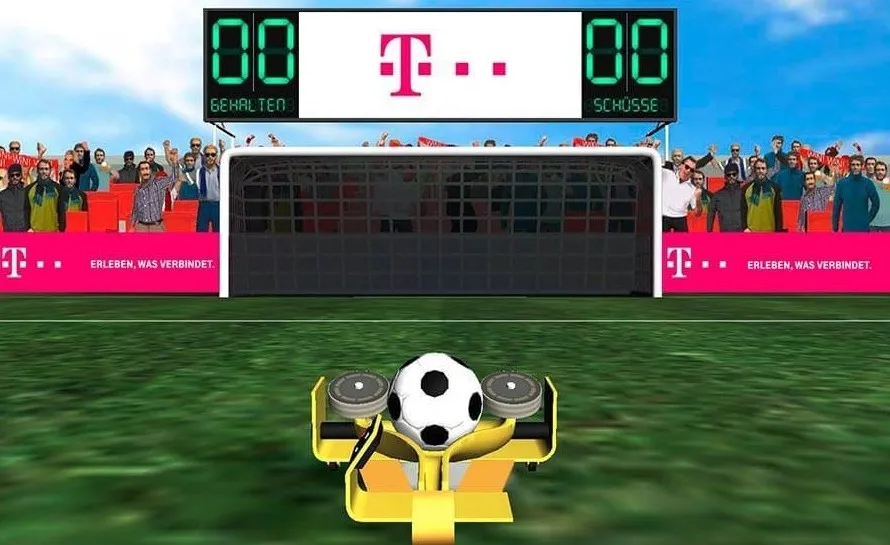 INTERAKTIVER FUSSBALL SIMULATOR - Der Besucher ist der Torwart und muss die virtuellen Bälle auf das Tor abwehren