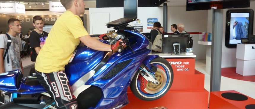 MOTORBIKE SIMULATOR MOTORBIKE SIMULATOR