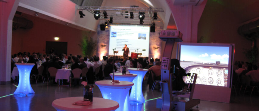 FLUGSIMULATOR EVENT TOOLS FLUGSIMULATOR EVENT TOOLS